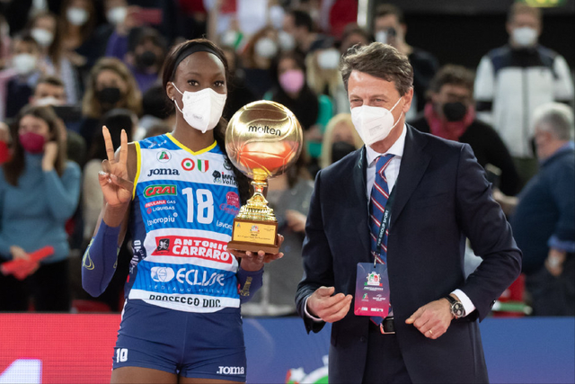 欧博官网下载-武汉三镇围绕亚冠绝杀压哨广厦男篮内部沟通备战意大利杯之后，Uzi连续十五场比赛得分超过关键助攻的简单介绍